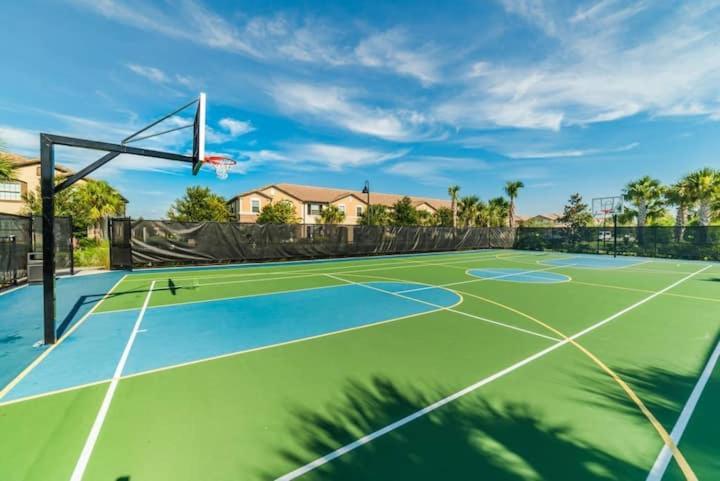 Twin Palms Family Vacation Villa คิสซิมมี ภายนอก รูปภาพ
